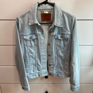Levi Strauss brand, medium, light wash jean jacket, perfect condition